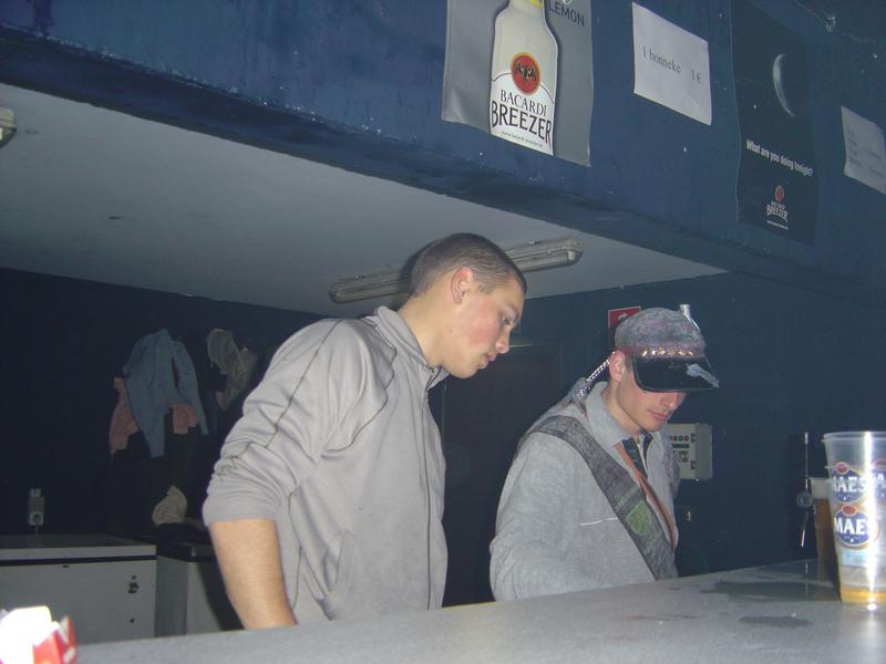 20040211 Heropenings TD16