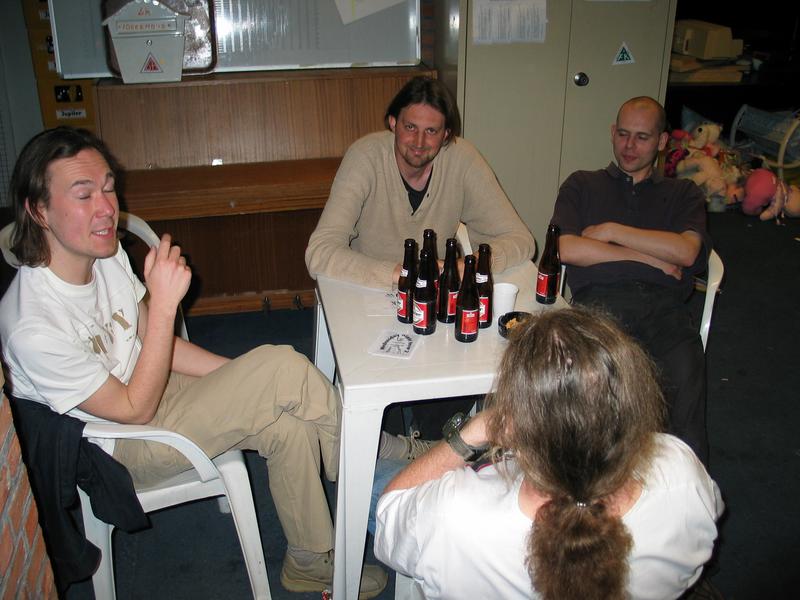 20040427 Kwis prijsuitreiking 2de plaats