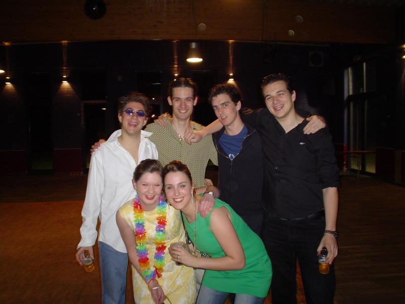 20040505 Wednesday night Fever 02