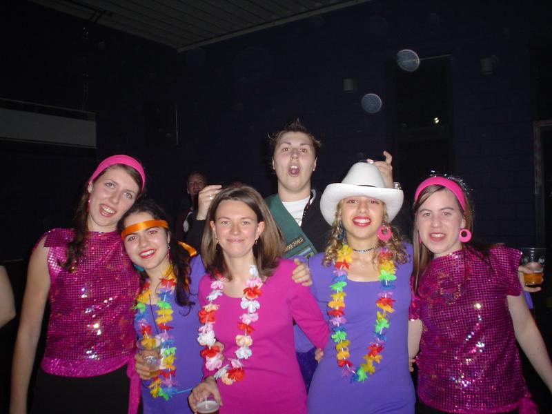 20040505 Wednesday night Fever 07
