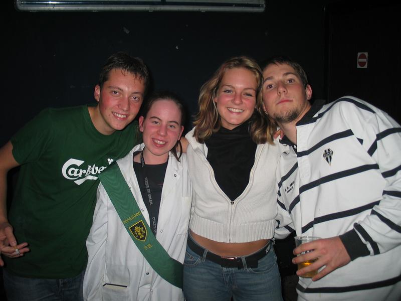 20041011 Initiatiecantus Katerina met schachtjes