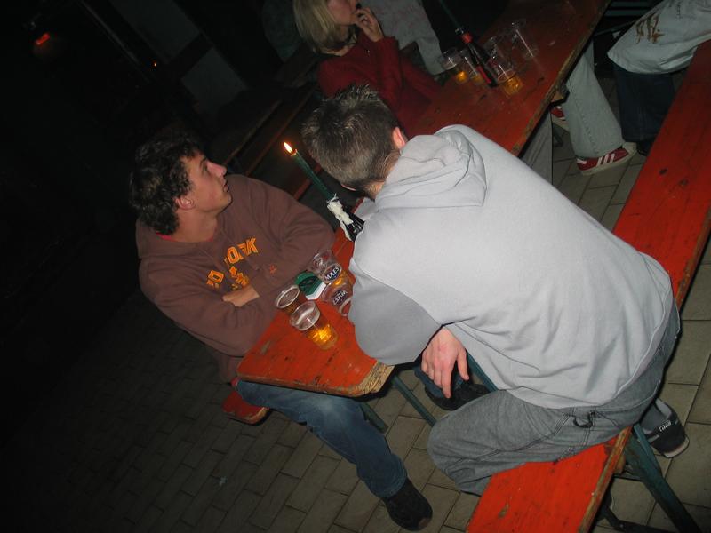 20041011 Initiatiecantus twee schachten bij kaarslicht