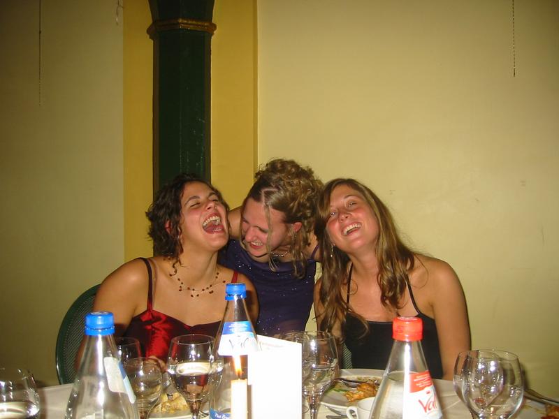 20041127 Gala edp Charlotte Lieselot Evi