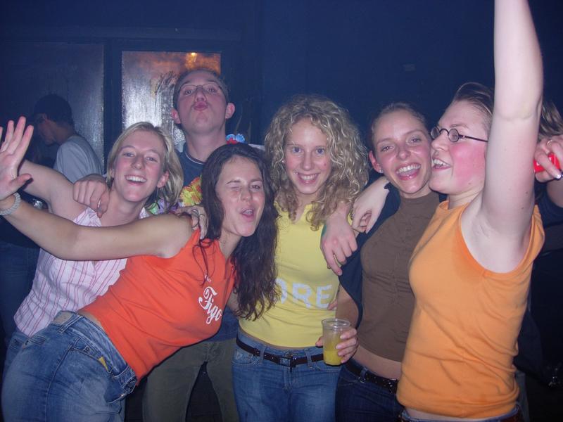 20041201 Cocktail-TD 240