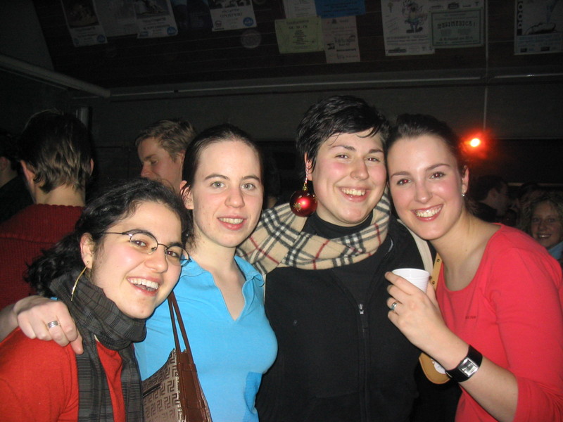 20041215 Lounge 134