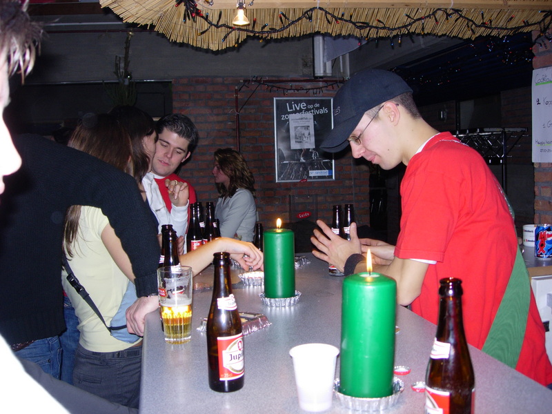 20041215 Lounge 216