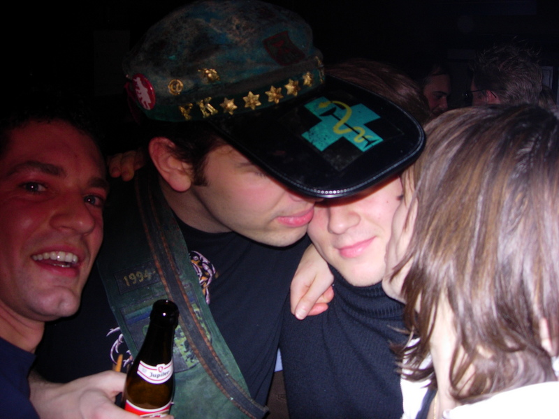 20041215 Lounge 224