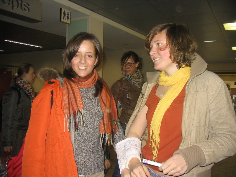 20060227 Ontgroeningsopdrachten Eline Simke 075x jpg