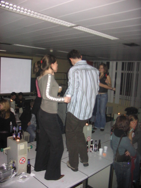 20060306 Vin Chaud Microbio 150