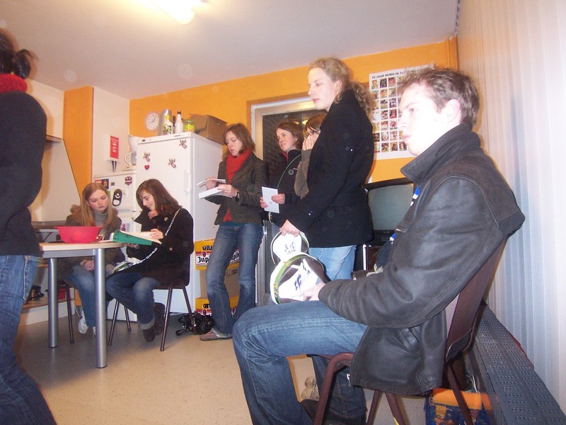 20070215-210204 Uitdeling Ontgroeningsopdrachten