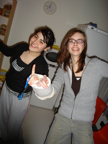 200703 Ontgroening Gamze en Tanya 270