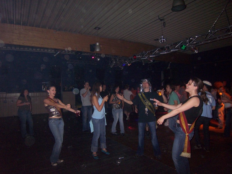 20070504-034424 Thursday Night Fever